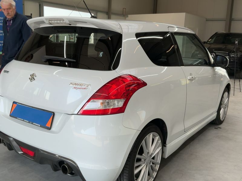 Suzuki Swift 1.6 Sport 2017 – снимка 8