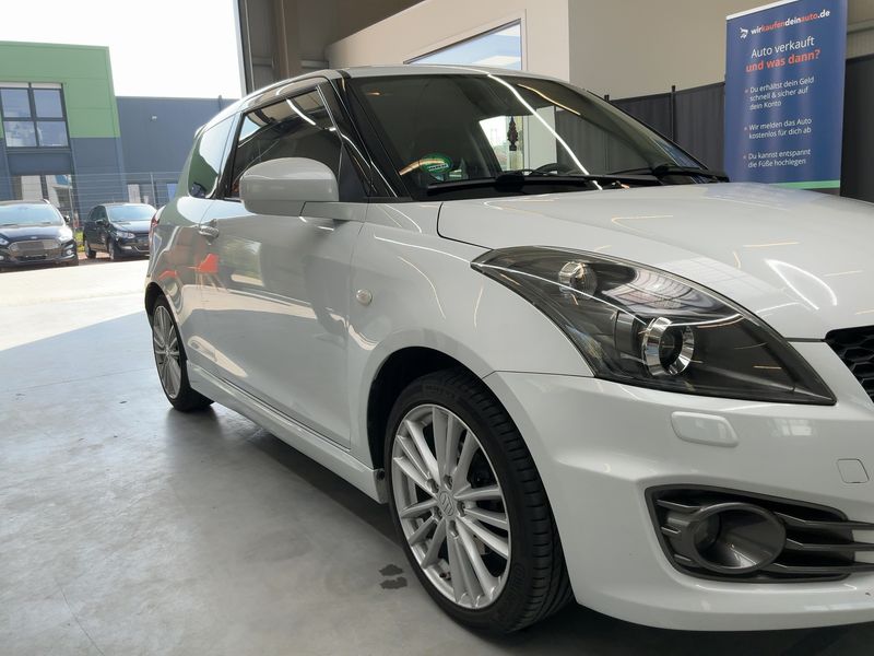 Suzuki Swift 1.6 Sport 2017 – снимка 12