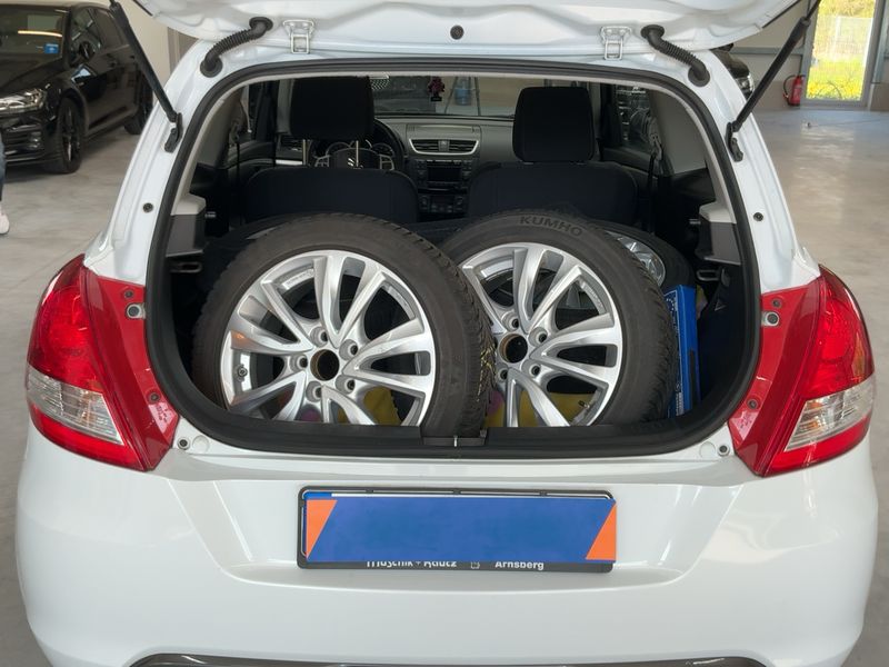 Suzuki Swift 1.6 Sport 2017 – снимка 16