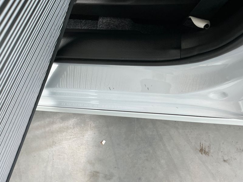 Suzuki Swift 1.6 Sport 2017 – снимка 22