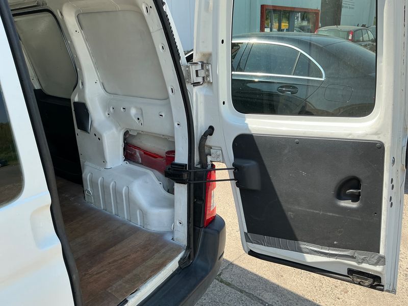 Citroen Berlingo 1.6 HDi Attraction 2011 – снимка 39