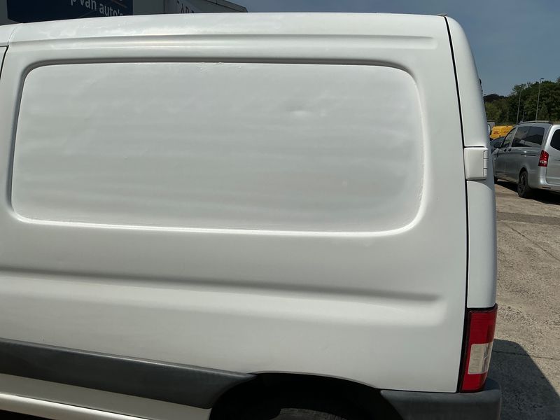 Citroen Berlingo 1.6 HDi Attraction 2011 – снимка 33