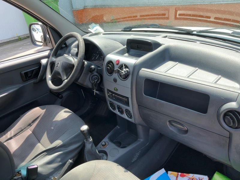 Citroen Berlingo 1.6 HDi Attraction 2011 – снимка 17
