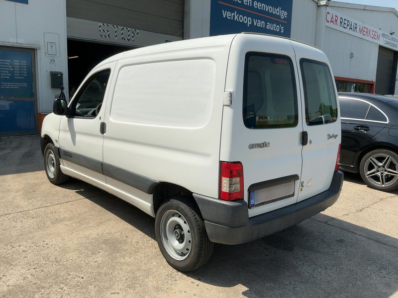Citroen Berlingo 1.6 HDi Attraction 2011 – снимка 6