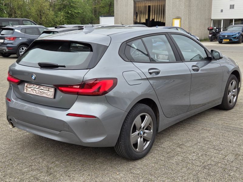 BMW 1er 116i Advantage 2024 – снимка 5