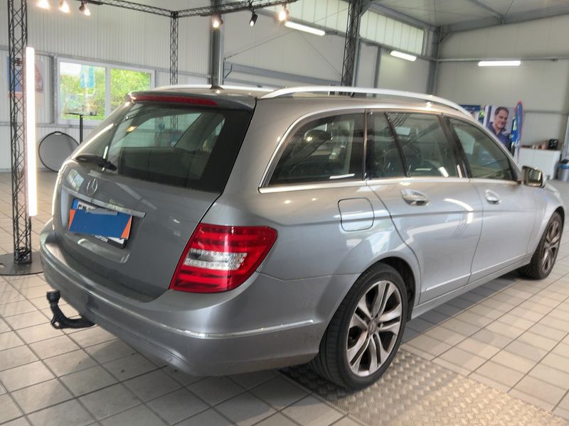 Mercedes-Benz C-Klasse C 180 CGI T BlueEfficiency Avantgarde 2014 – снимка 8
