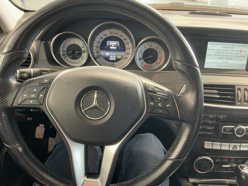 Mercedes-Benz C-Klasse C 180 CGI T BlueEfficiency Avantgarde 2014 – снимка 17