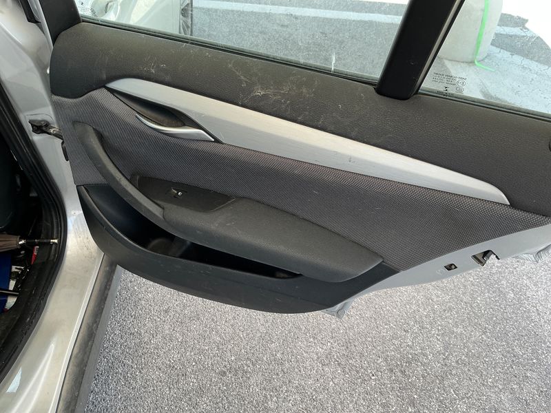 BMW X1 xDrive 18d 2011 – снимка 28