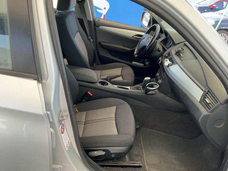 BMW X1 xDrive 18d 2011 – снимка 16