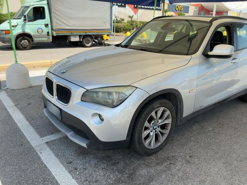 BMW X1 xDrive 18d 2011 – снимка 2