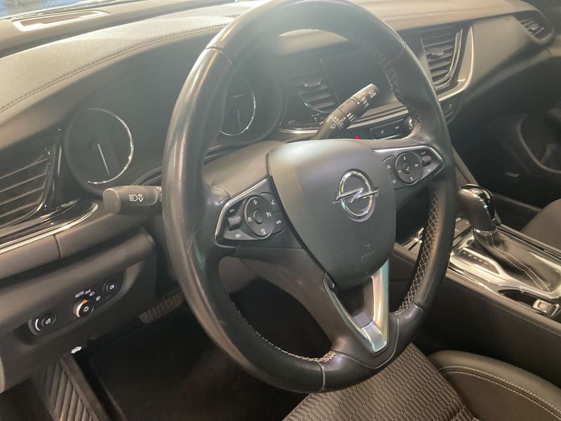 Opel Insignia Sports Tourer 2.0 CDTI Innovation 4x4 2019 – снимка 23
