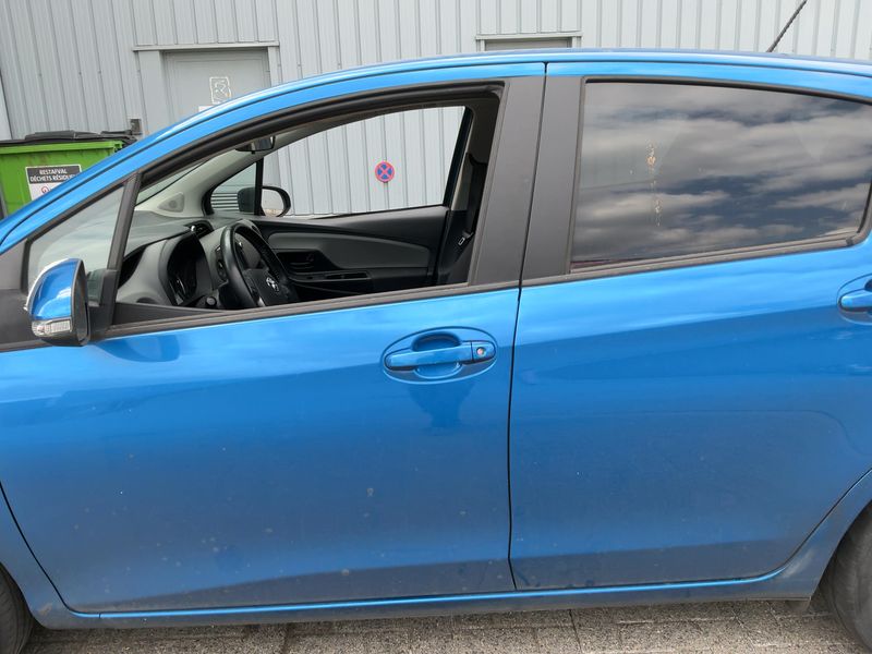 Toyota Yaris 1.33 Dual VVT-i Comfort 2017 – снимка 4