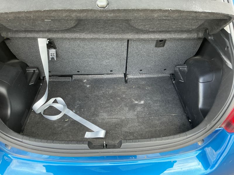 Toyota Yaris 1.33 Dual VVT-i Comfort 2017 – снимка 24