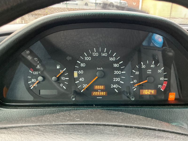 Mercedes-Benz C-Klasse C 180 1995 – снимка 18