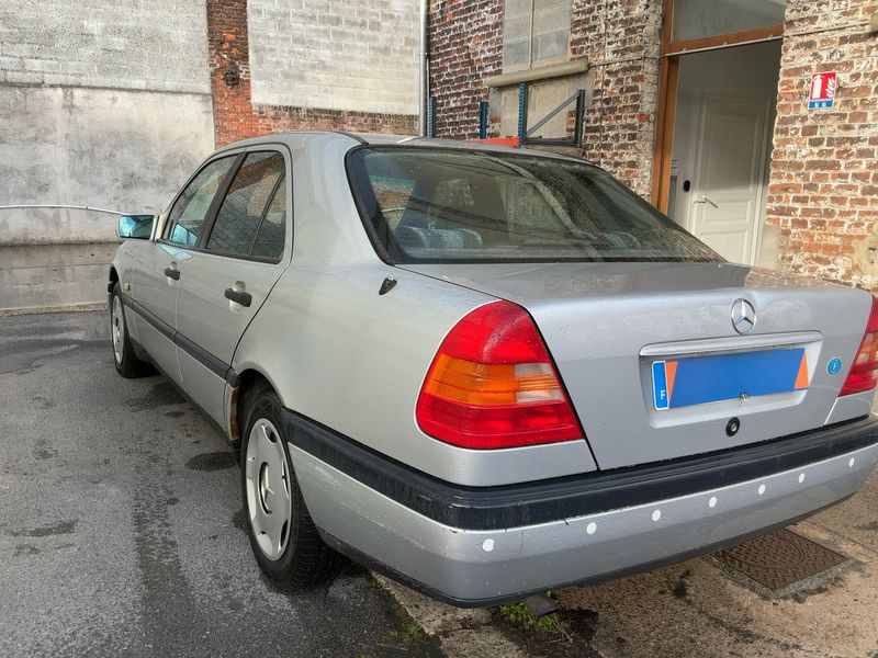 Mercedes-Benz C-Klasse C 180 1995 – снимка 6