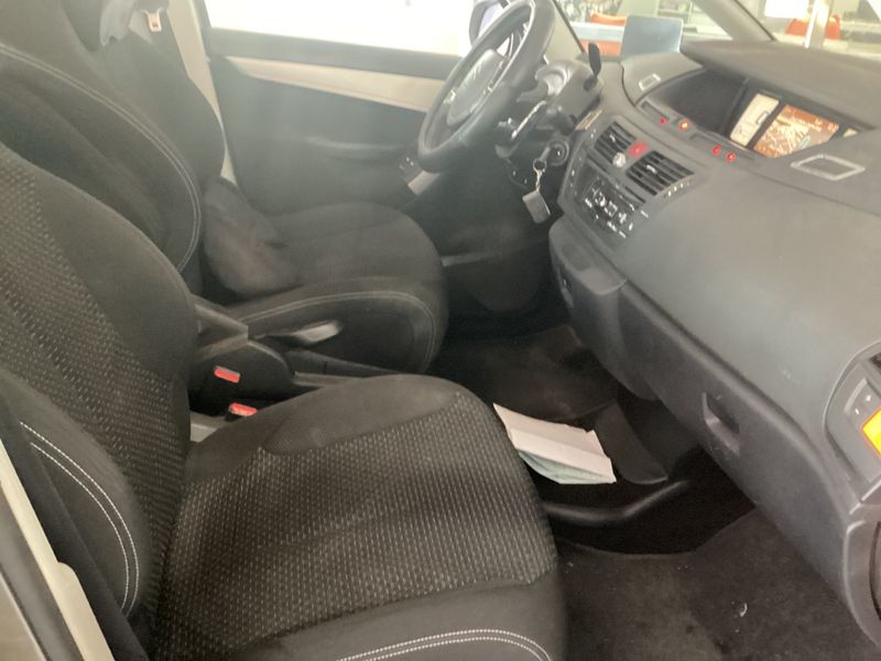 Citroen C4 Grand Picasso 1.6 HDi Exclusive 2010 – снимка 3