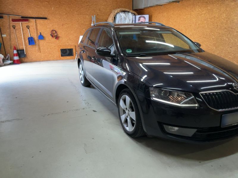 Skoda Octavia 2.0 TDI Joy 2016 – снимка 12
