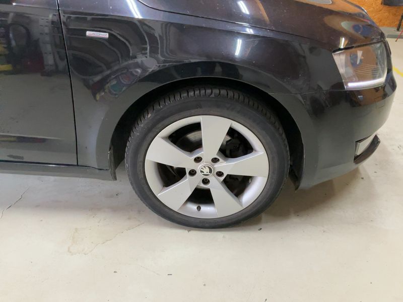 Skoda Octavia 2.0 TDI Joy 2016 – снимка 11