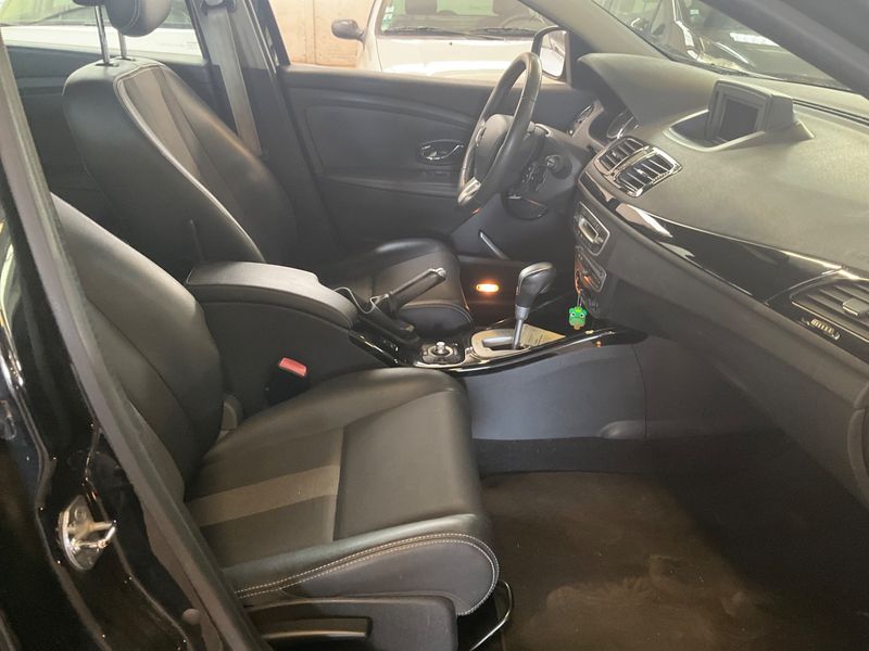 Renault Megane 1.5 dCi BOSE Edition 2012 – снимка 3