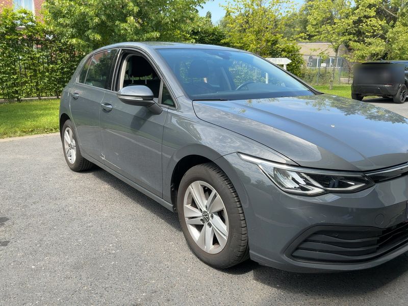 Volkswagen Golf VIII 1.0 TSI Life 2021 – снимка 12