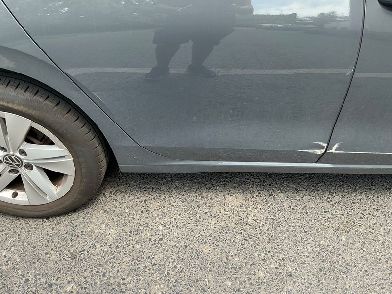 Volkswagen Golf VIII 1.0 TSI Life 2021 – снимка 25