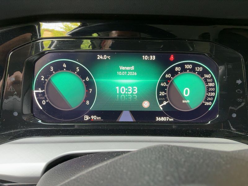 Volkswagen Golf VIII 1.0 TSI Life 2021 – снимка 18