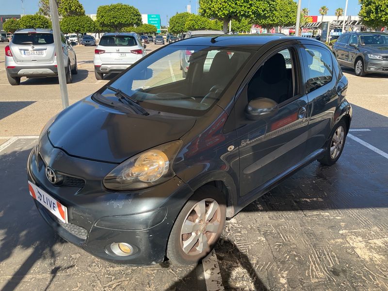 Toyota Aygo 1.0 Blue 2010 – снимка 1
