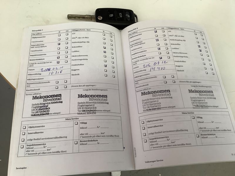 Volkswagen Golf VI 1.6 TDI Comfortline BlueMotion Tech 2010 – снимка на щета