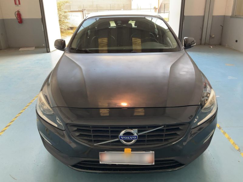 Volvo V60 2.0 D3 Kinetic 2016 – снимка 14
