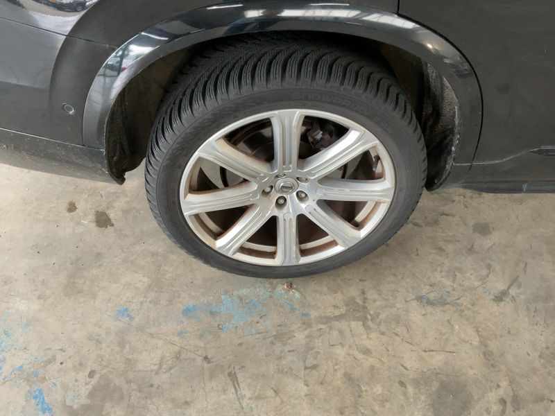 Volvo XC90 2.0 T8 Plug-in Hybrid Inscription AWD 2015 – снимка 9