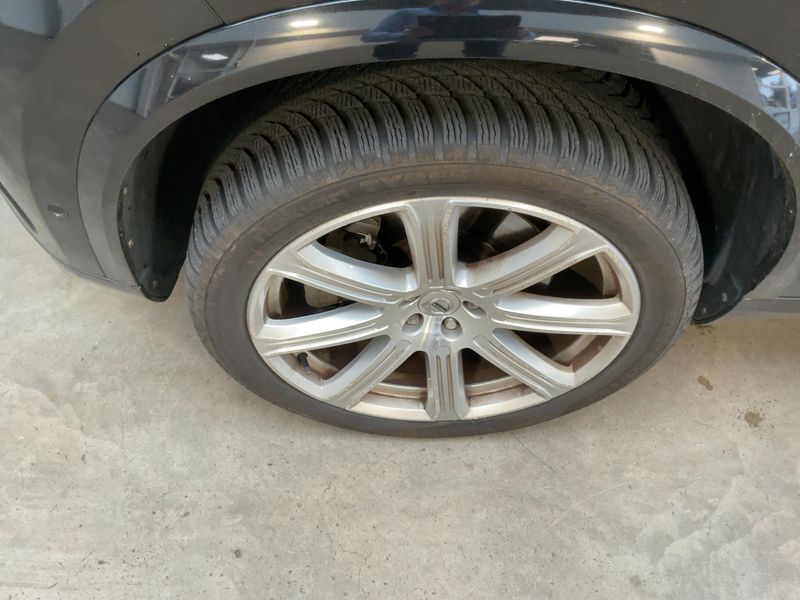 Volvo XC90 2.0 T8 Plug-in Hybrid Inscription AWD 2015 – снимка 3