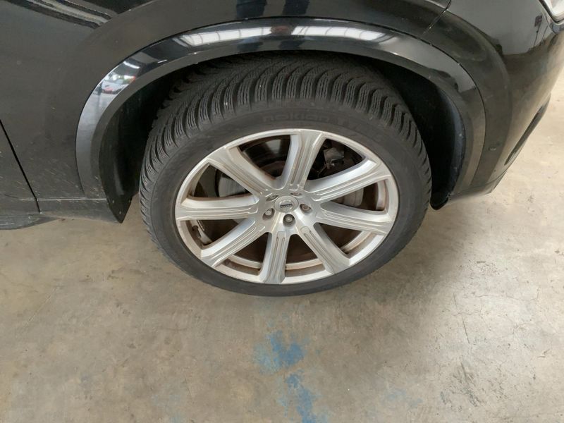Volvo XC90 2.0 T8 Plug-in Hybrid Inscription AWD 2015 – снимка 11