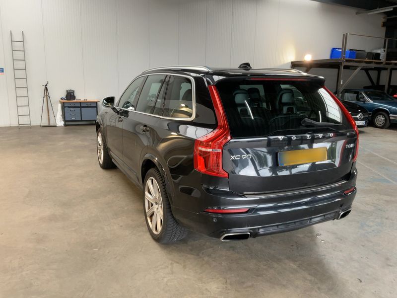 Volvo XC90 2.0 T8 Plug-in Hybrid Inscription AWD 2015 – снимка 6