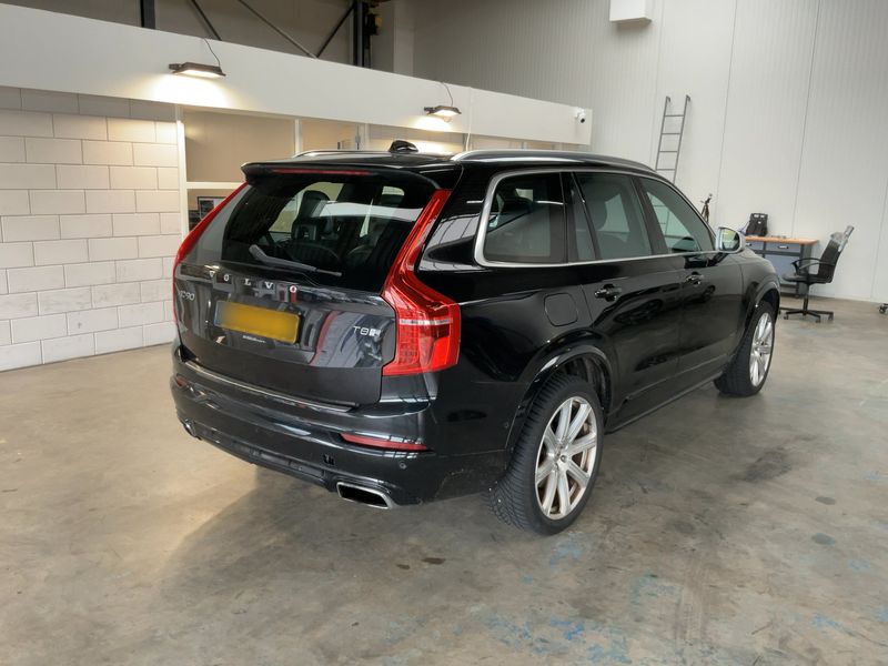 Volvo XC90 2.0 T8 Plug-in Hybrid Inscription AWD 2015 – снимка 8