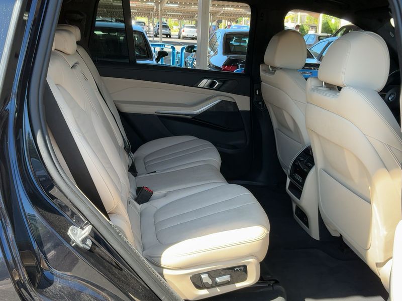 BMW X7 xDrive 40d Mild-Hybrid M Sport 2020 – снимка 19