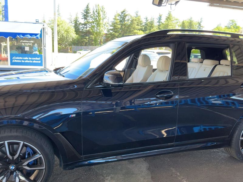 BMW X7 xDrive 40d Mild-Hybrid M Sport 2020 – снимка 4