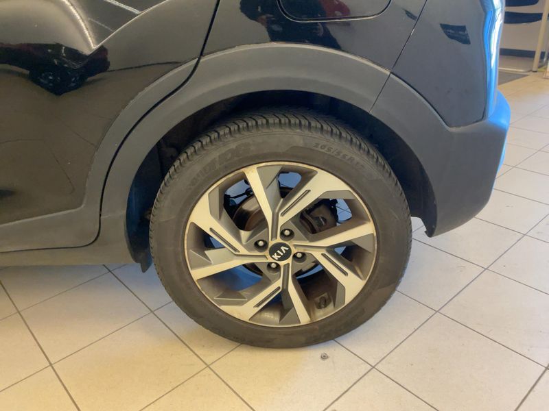 Kia Stonic 1.0 TGDI Mild-Hybrid GT Line 2021 – снимка 5