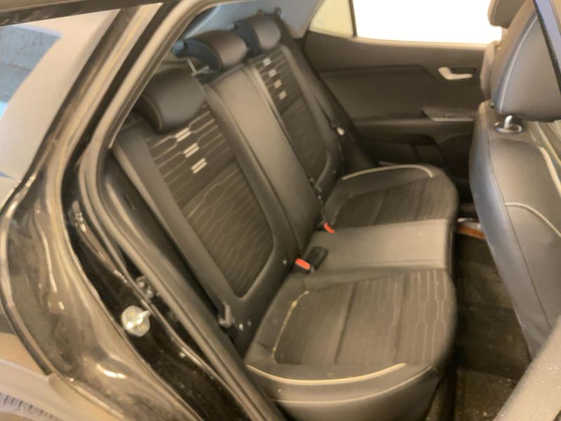 Kia Stonic 1.0 TGDI Mild-Hybrid GT Line 2021 – снимка 19