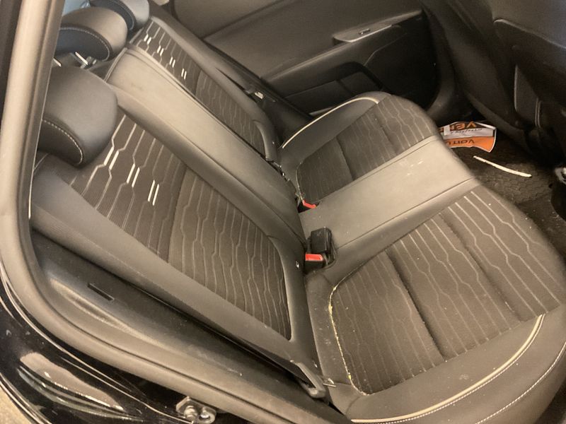Kia Stonic 1.0 TGDI Mild-Hybrid GT Line 2021 – снимка 30