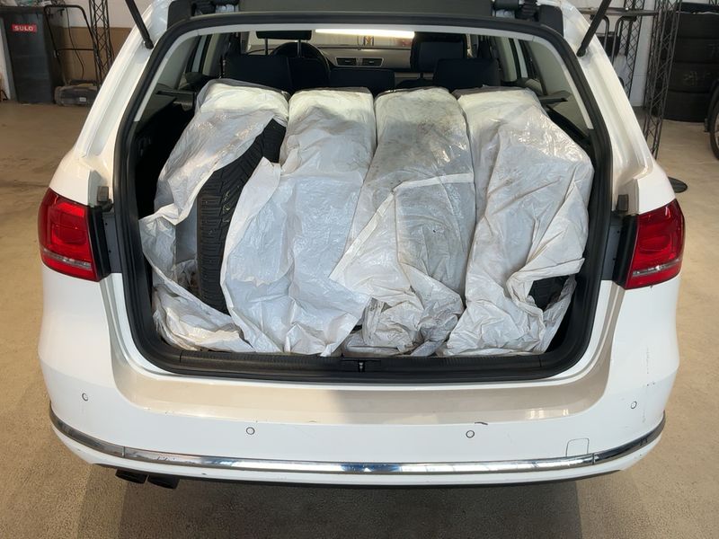 Volkswagen Passat 2.0 TDI Comfortline BlueMotion Tech 2011 – снимка 10