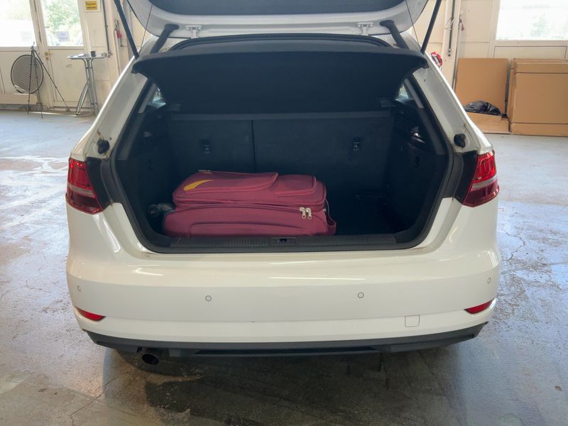 Audi A3 Sportback 1.6 TDI 2018 – снимка 15