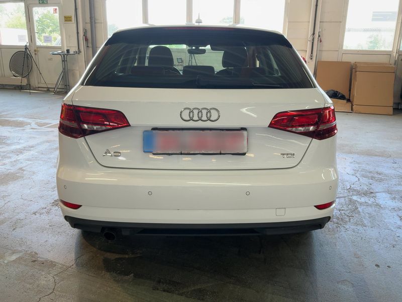 Audi A3 Sportback 1.6 TDI 2018 – снимка на щета 7