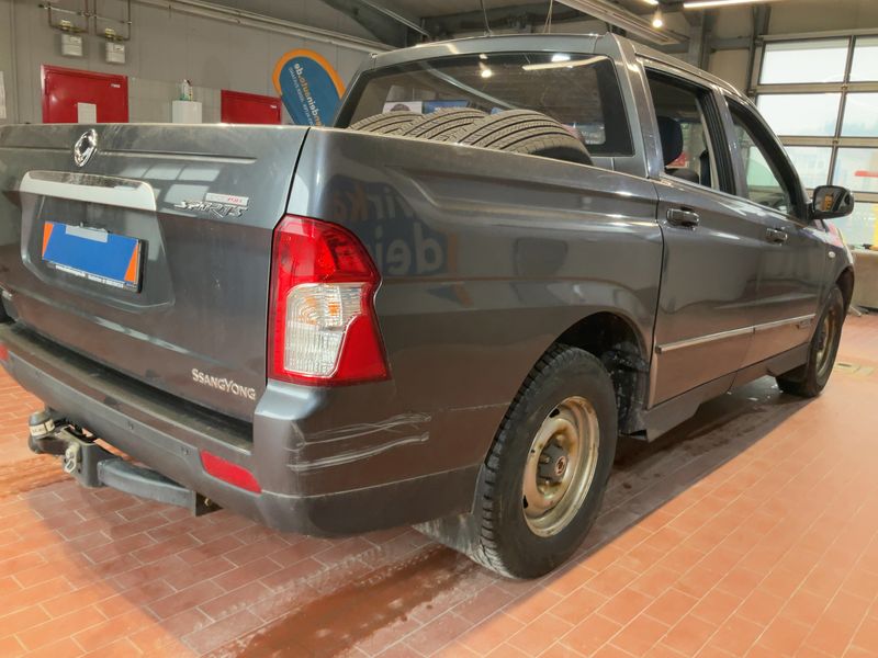 Ssangyong Actyon 2.0 TD 200 Xdi 4WD 2017 – снимка 8