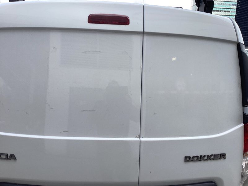 Dacia Dokker Express 1.6 SCe LPG Essential 2018 – снимка 32