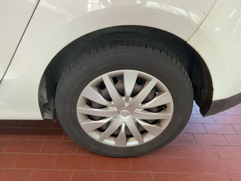 Renault Grand Scenic 1.5 dCi Paris 2014 – снимка 5
