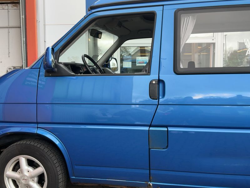 Volkswagen T4 California 2.5 TDI Coach Aufstelldach 1999 – снимка 4