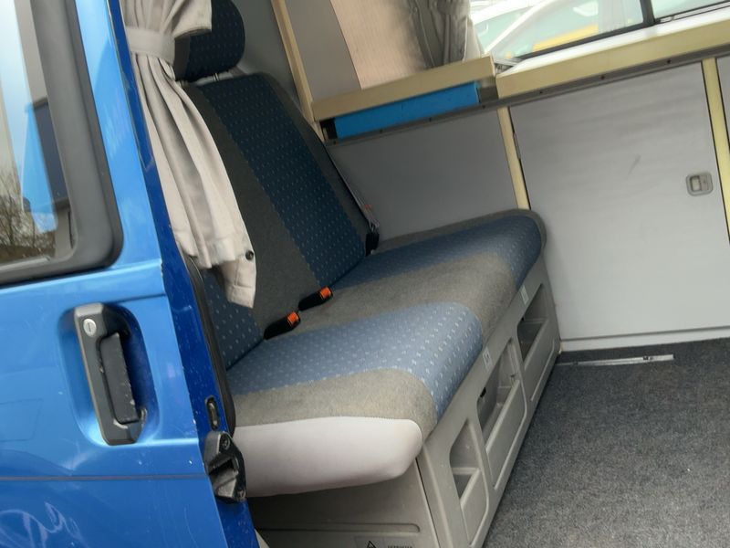 Volkswagen T4 California 2.5 TDI Coach Aufstelldach 1999 – снимка 19