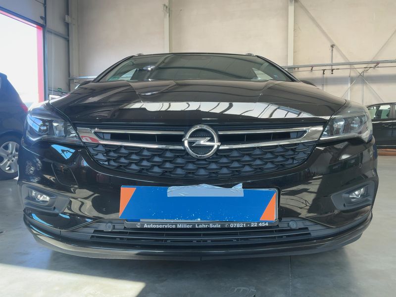 Opel Astra 1.4 SIDI Turbo Innovation Start&Stop 2017 – снимка 14