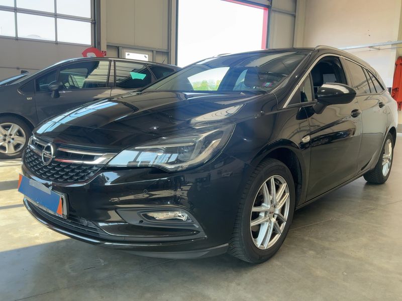 Opel Astra 1.4 SIDI Turbo Innovation Start&Stop 2017 – снимка 1