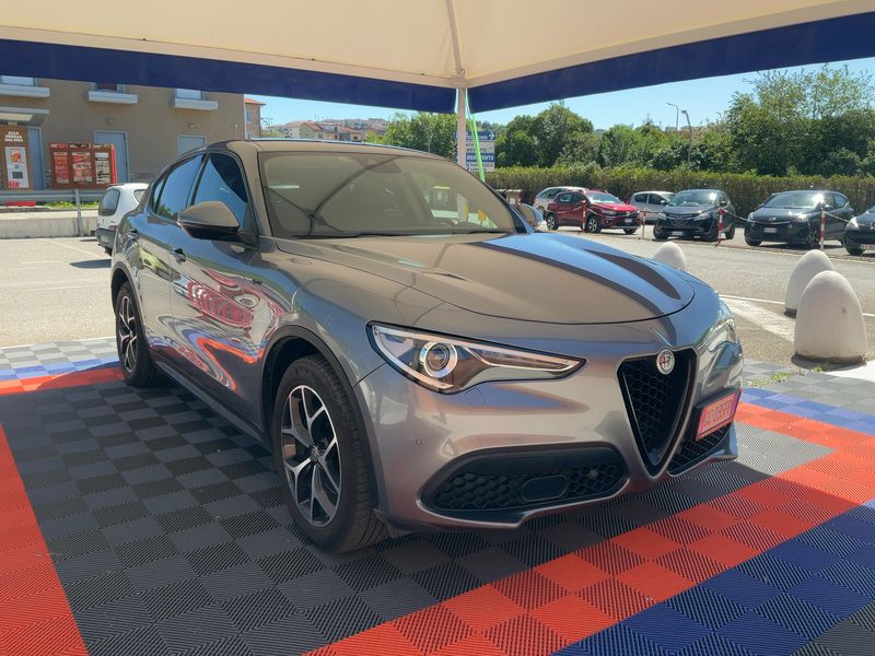 Alfa Romeo Stelvio 2.2 JTDM Sprint Q4 2020 – снимка 12